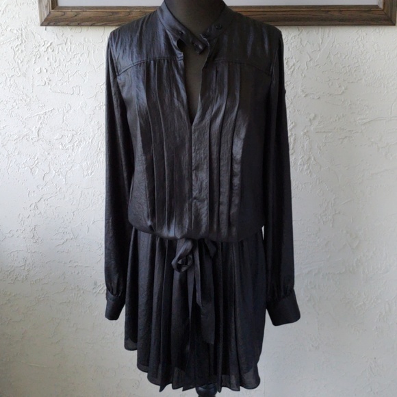 BCBGMaxAzria Dresses & Skirts - BCBG MAXAZRIA • dress